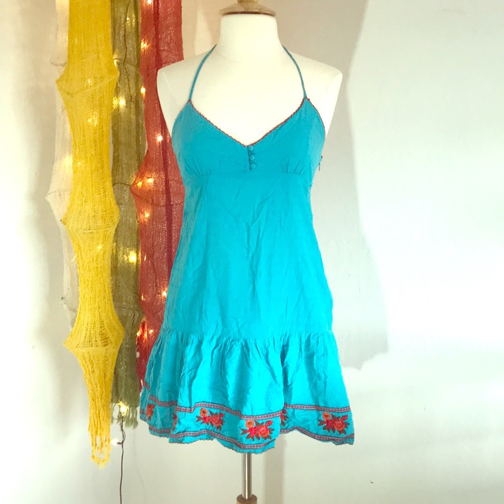 Mini, halter dress